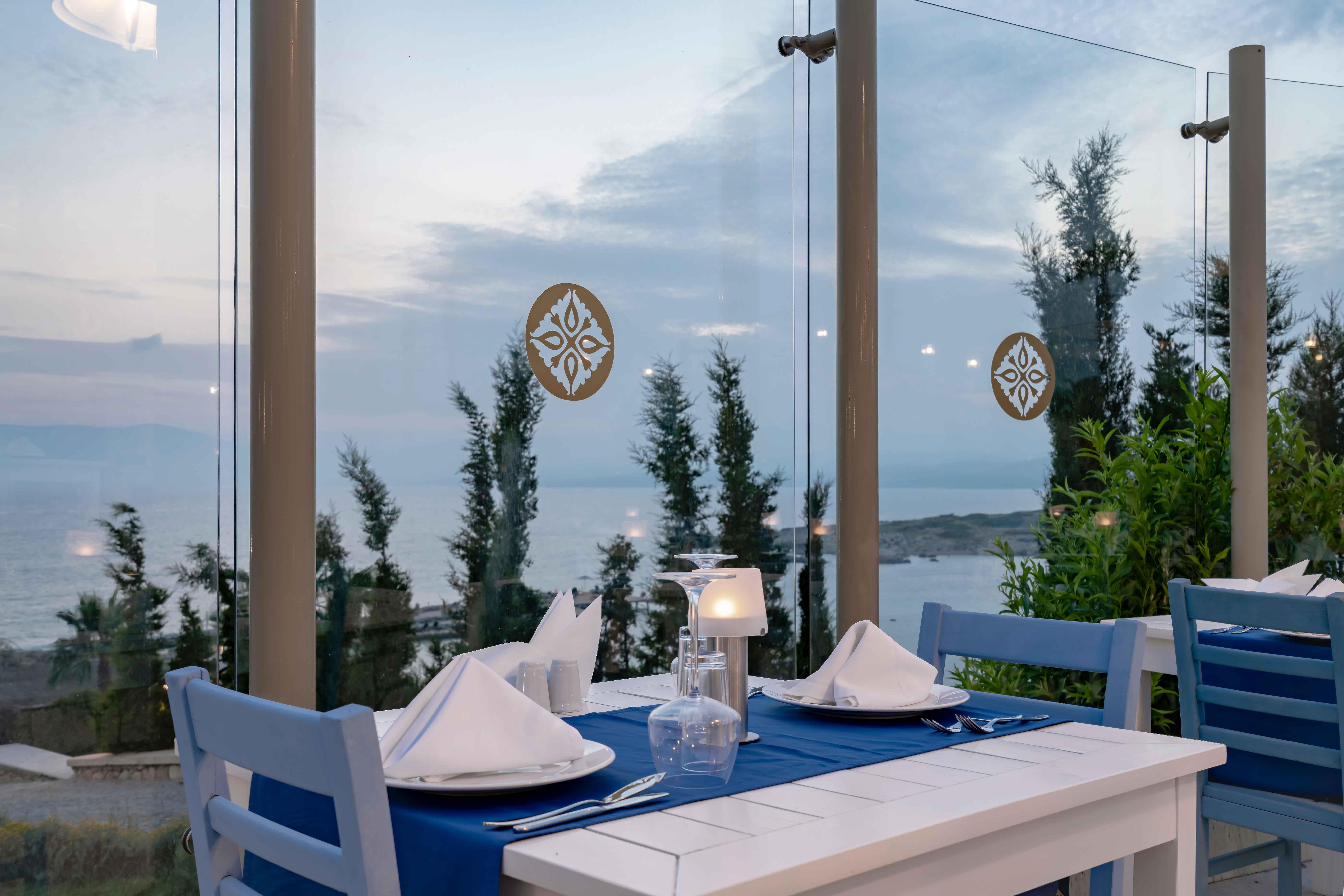 Royal Teos Thermal Resort Clinic & Spa - Halal Hotel Seferihisar Kültér fotó